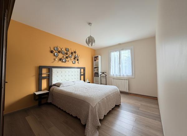 Maison La Couronne 5 pièce(s) - 3 CH -132 m2