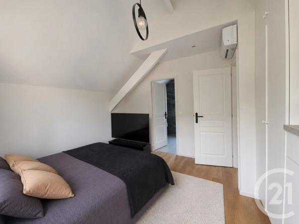 Maison à vendre  5 pièces - 115,73 m 2   ST MAUR DES FOSSES  - 94