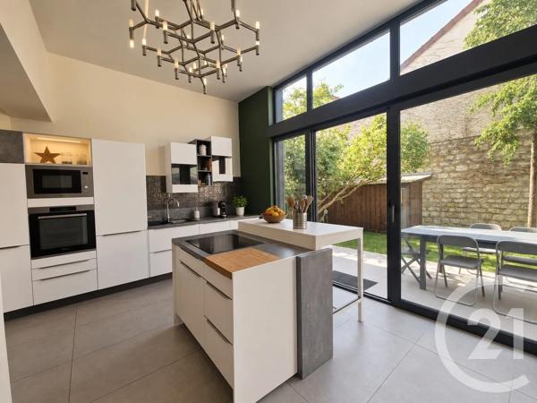 Maison à vendre  5 pièces - 115,73 m 2   ST MAUR DES FOSSES  - 94