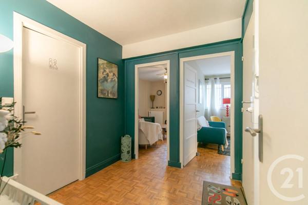 Appartement F3 à vendre  3 pièces - 55 m 2   ST MAUR DES FOSSES  - 94