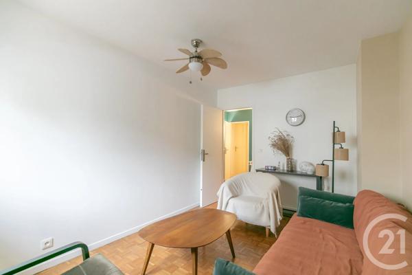 Appartement F3 à vendre  3 pièces - 55 m 2   ST MAUR DES FOSSES  - 94