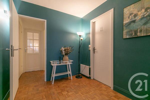 Appartement F3 à vendre  3 pièces - 55 m 2   ST MAUR DES FOSSES  - 94