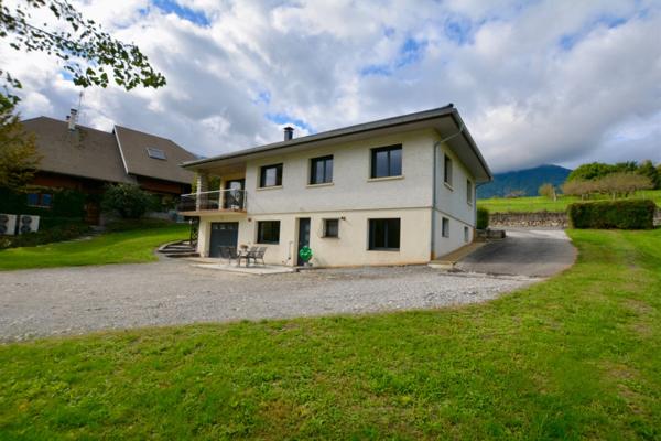 TOURNON (73) - MAISON Rénovée Type 4 + T2 - TERRAIN 1015 m2