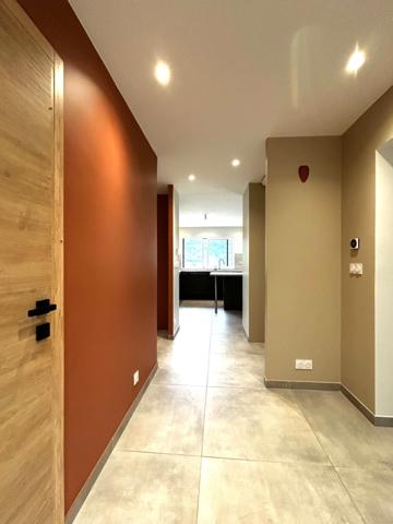 TOURNON (73) - MAISON Rénovée Type 4 + T2 - TERRAIN 1015 m2