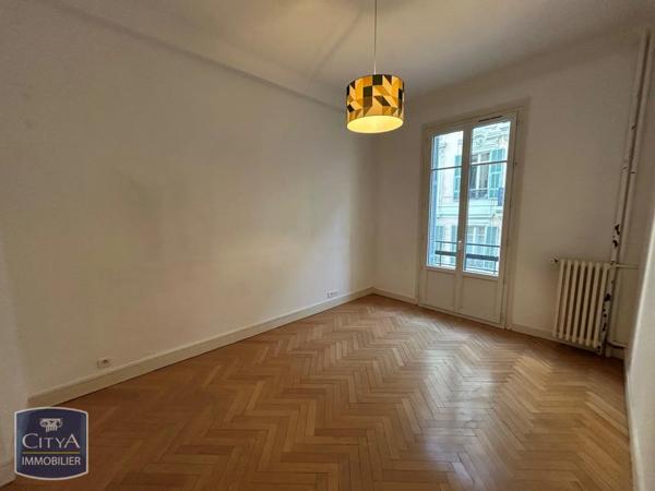 Appartement à louer 2 pièces 45.3m²