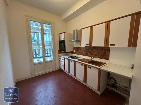 Appartement à louer 2 pièces 45.3m²