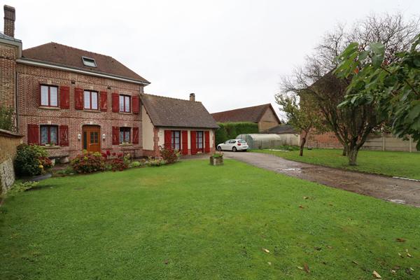 Maison 7 pièces à HEUDEBOUVILLE