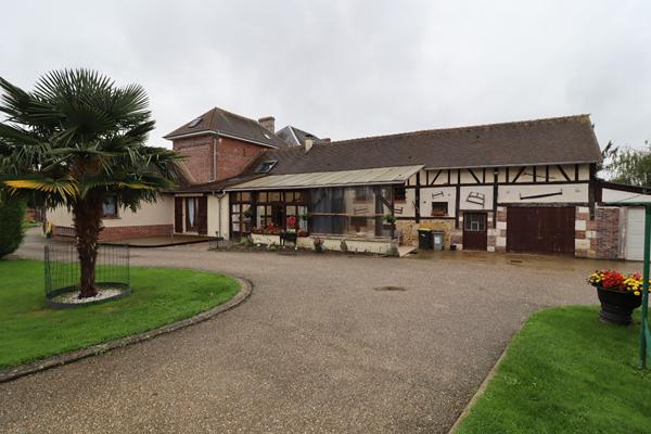 Maison 7 pièces à HEUDEBOUVILLE