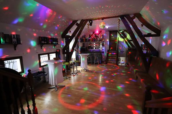 Maison 7 pièces à HEUDEBOUVILLE