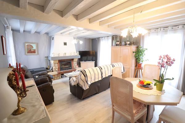 Maison 7 pièces à HEUDEBOUVILLE