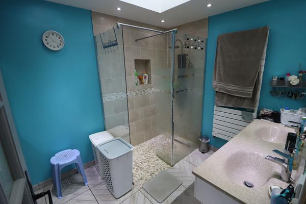 Maison 7 pièces à HEUDEBOUVILLE