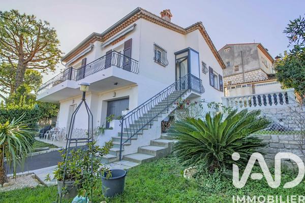 Maison à vendre 4 pièces 135 m² Cagnes-sur-Mer