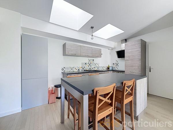 Vente
                Appartement63,8 m² - 3 Pièces -
                    ISSY LES MOULINEAUX (92130)