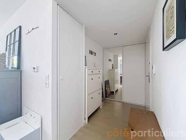 Vente
                Appartement63,8 m² - 3 Pièces -
                    ISSY LES MOULINEAUX (92130)