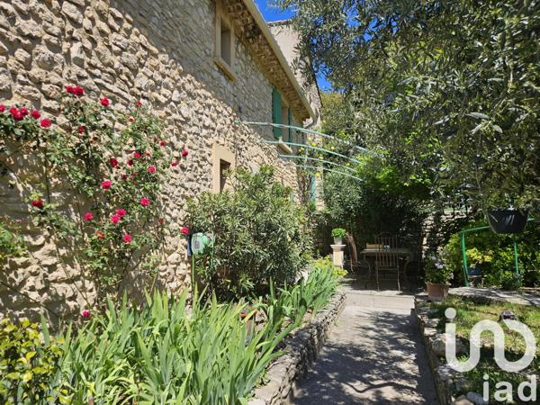 Maison à vendre 10 pièces 362 m² Saint-Pierre-de-Vassols