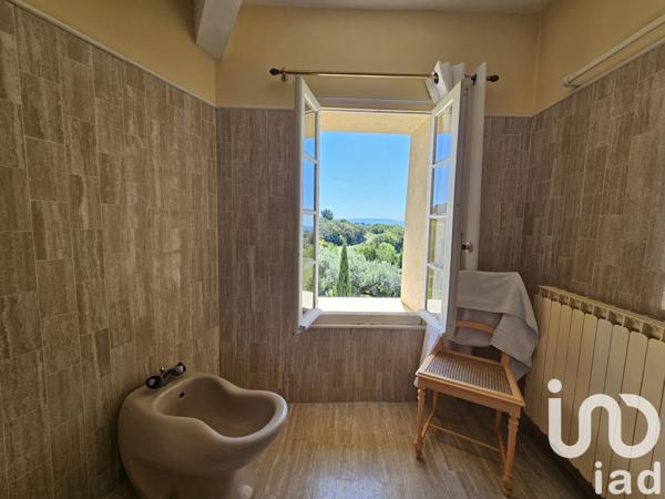 Maison à vendre 10 pièces 362 m² Saint-Pierre-de-Vassols