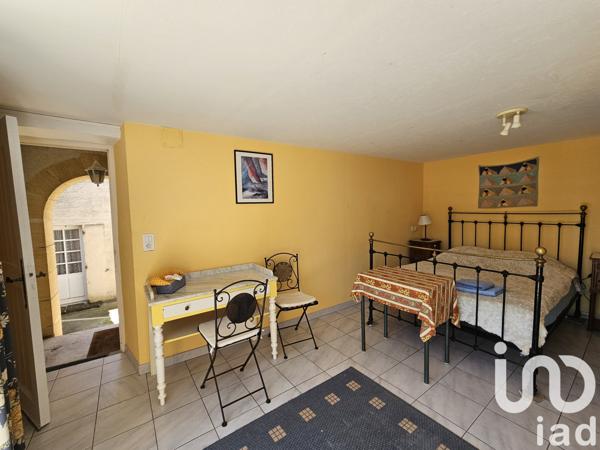 Maison à vendre 10 pièces 362 m² Saint-Pierre-de-Vassols