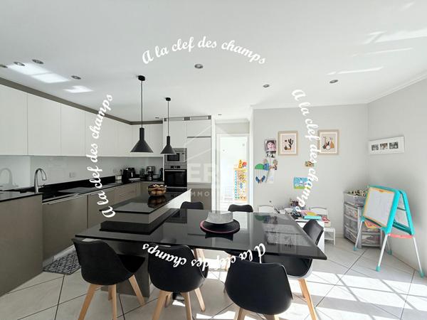 Maison Gif Sur Yvette 8 pièce(s) 200 m2