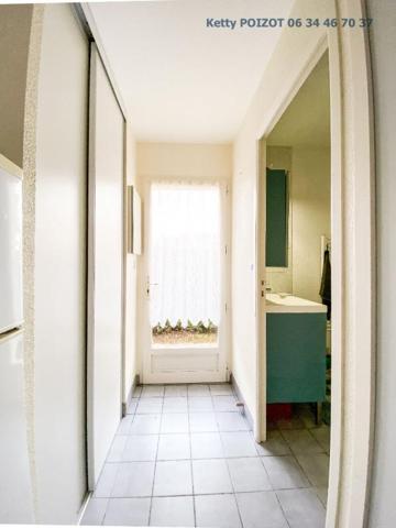 Nouveauté - Maison Piriac  27.10 m2 , surface utile 35m2 avec garage