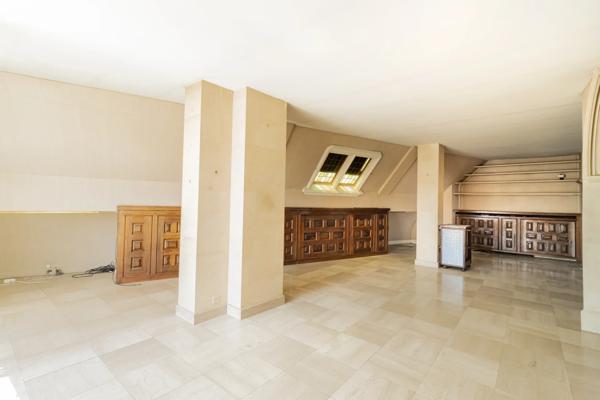 Duplex Paris 18 e - JULES JOFFRIN