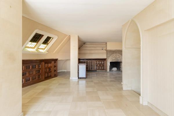 Duplex Paris 18 e - JULES JOFFRIN