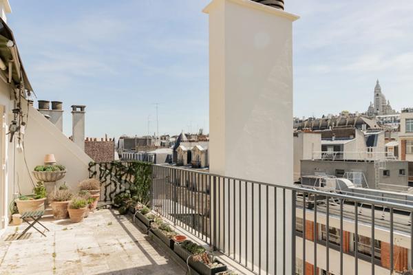 Duplex Paris 18 e - JULES JOFFRIN
