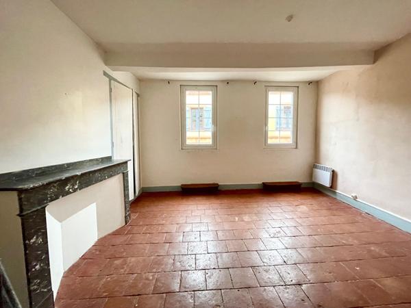 LOMBEZ- Appartement T4 82,14 m² dernier étage