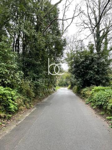 ILE AUX MOINES Terrain 688 m²