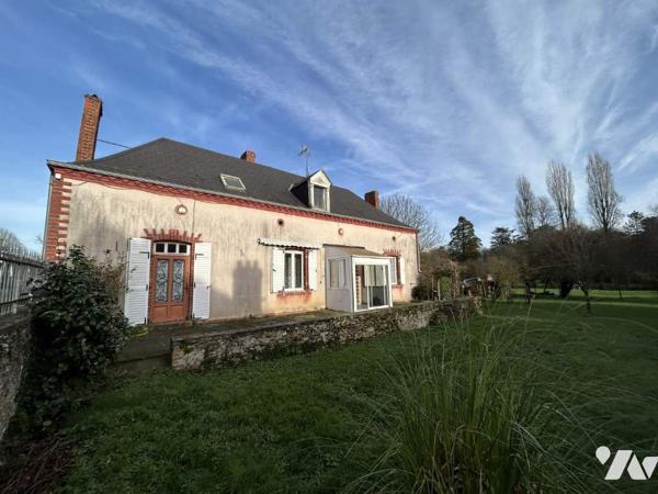 Maison à rénover avec potentiel et terrain