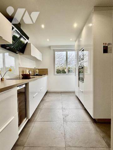 QUEVEN - Maison d'environ 148m²