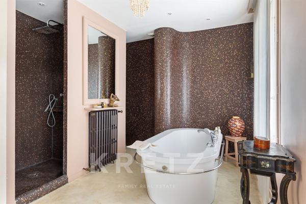 Maison comme à la campagne à Paris - jardin 170m2 - DPE D