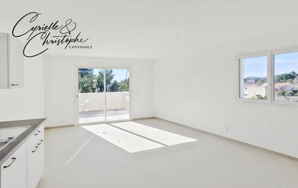 Dpt Hérault (34), à louer à SAINT-ANDRE DE SANGONIS, appartement T3 65m² avec deux terrasses et stationnement