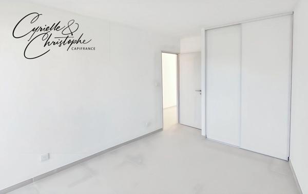 Dpt Hérault (34), à louer à SAINT-ANDRE DE SANGONIS, appartement T3 65m² avec deux terrasses et stationnement