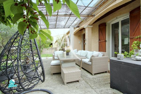LATTES - VILLA PLAIN PIED - 90M2 ENVIRON - GARAGE 20M2 - TERRAIN 450M2 - PROCHE TRAMWAY ET COMMERCES