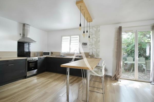 LATTES - VILLA PLAIN PIED - 90M2 ENVIRON - GARAGE 20M2 - TERRAIN 450M2 - PROCHE TRAMWAY ET COMMERCES