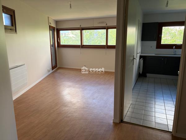 Location Appartement 2 pièces 50 m² - Paris 75012