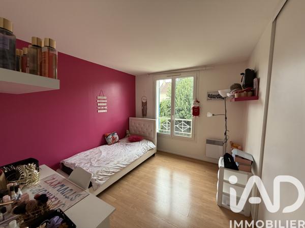 Maison à vendre 7 pièces 121 m² Saint-Brice-sous-Forêt