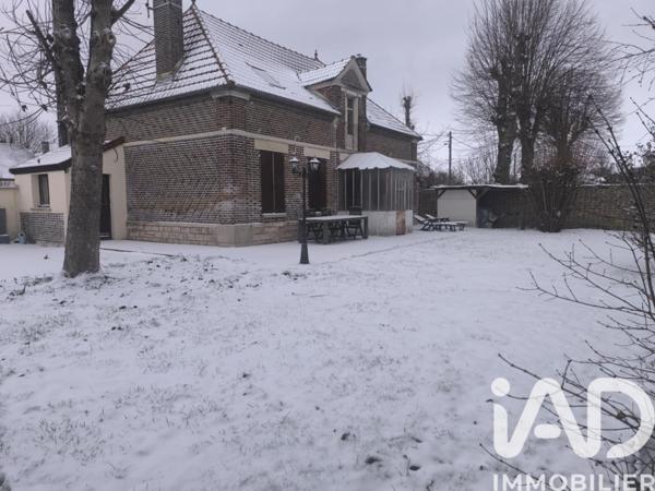 Maison à vendre 5 pièces 138 m² Saint-Lyé