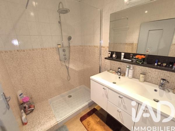 Maison à vendre 5 pièces 138 m² Saint-Lyé