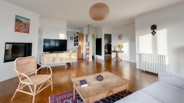 Maison Aiguillon Ville d'Automne