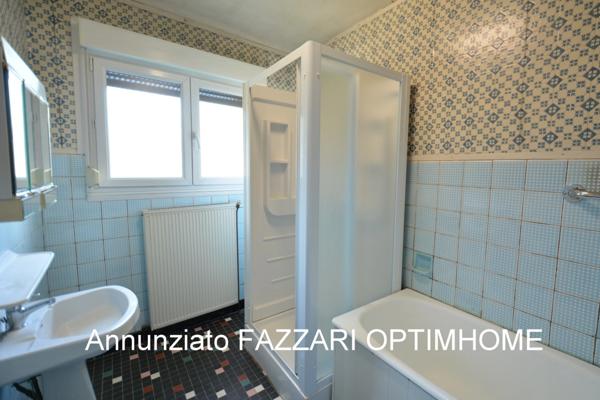 À vendre : Spacieuse maison à Stenay – Rue calme, proche centre-ville – Frontière Belgique / Luxembourg 📍 Stenay (55700) – Meuse – Région Grand Est