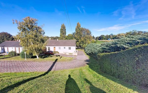 Maison à vendre    5 pièces •  Château-Renault