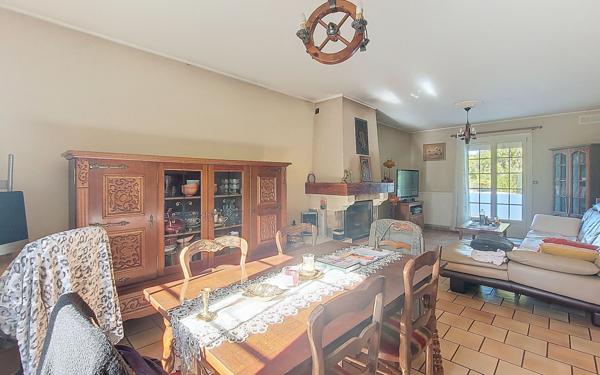 Maison à vendre    5 pièces •  Château-Renault