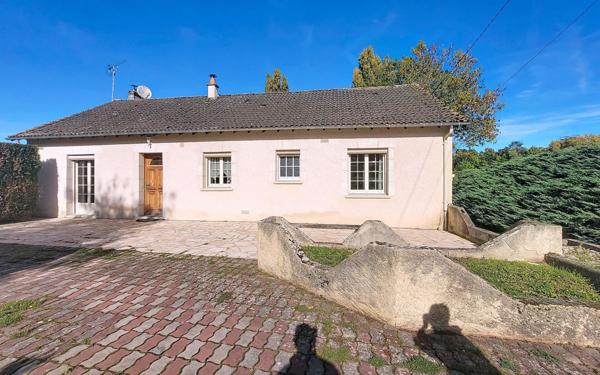 Maison à vendre    5 pièces •  Château-Renault