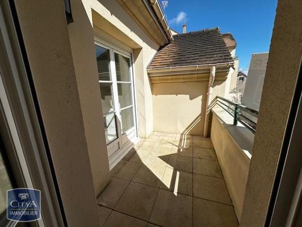 Appartement à louer 4 pièces 73.3m² Rambouillet (78120)