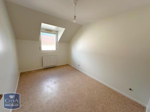 Appartement à louer 4 pièces 73.3m² Rambouillet (78120)