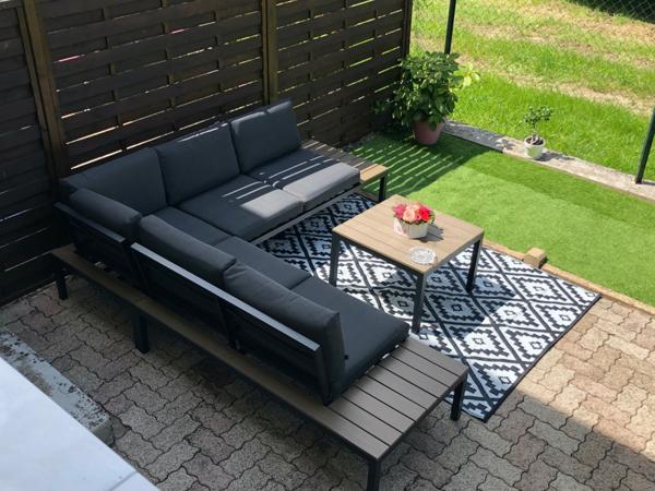 Maison mitoyenne F5 avec terrasse, parking et garage