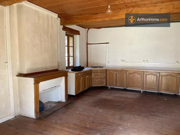 Vente                                                      Château
                        
                     10 pièces                      805 m2                     à Carbonne