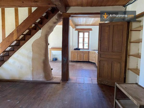 Vente                                                      Château
                        
                     10 pièces                      805 m2                     à Carbonne