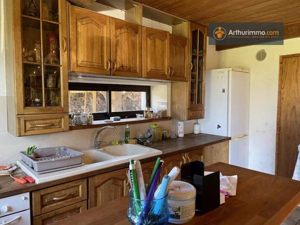 Vente                                                      Château
                        
                     10 pièces                      805 m2                     à Carbonne